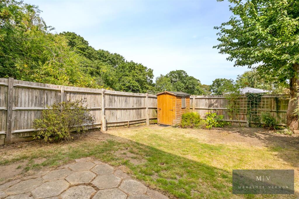 Hazel Close 3 MV-6.jpg