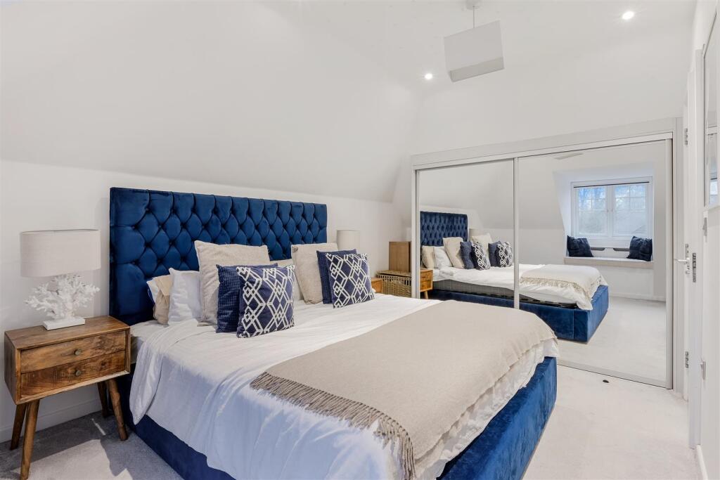 ALL SAINTS GARDENS (12).jpg