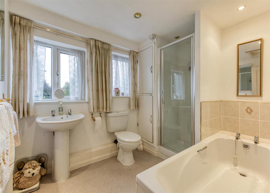 31 Wood Road-internal-06.jpg