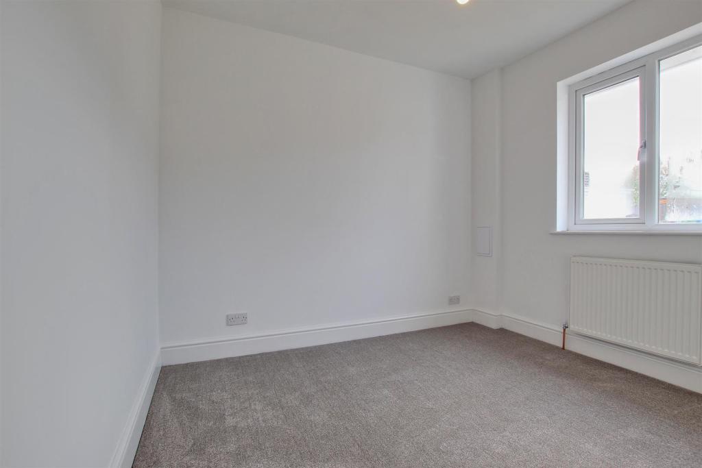 BEDROOM 2 (FRONT)