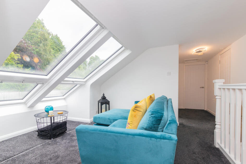 28 craw Road Paisley-35