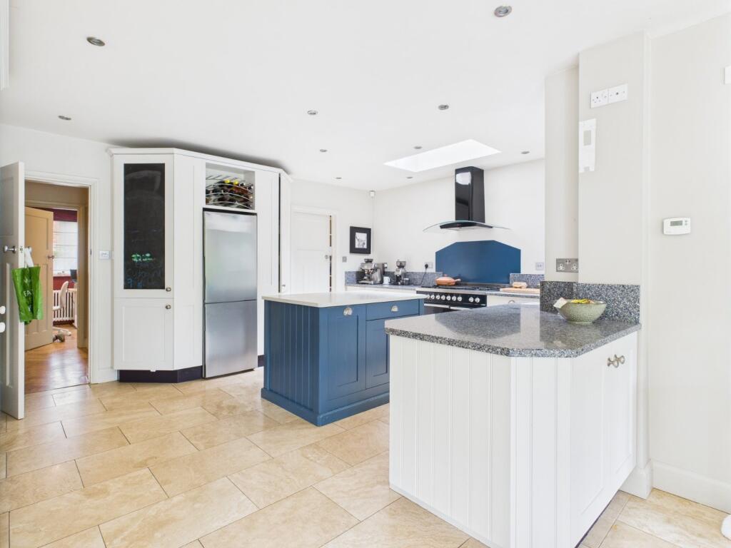 Picture No. 06