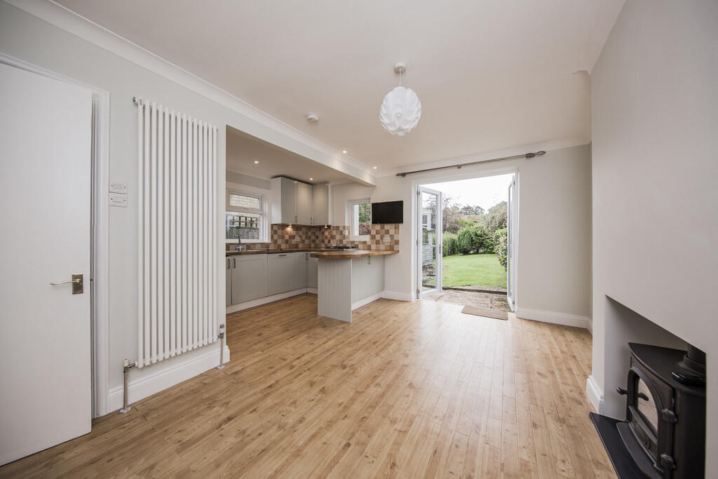 Dining room 2