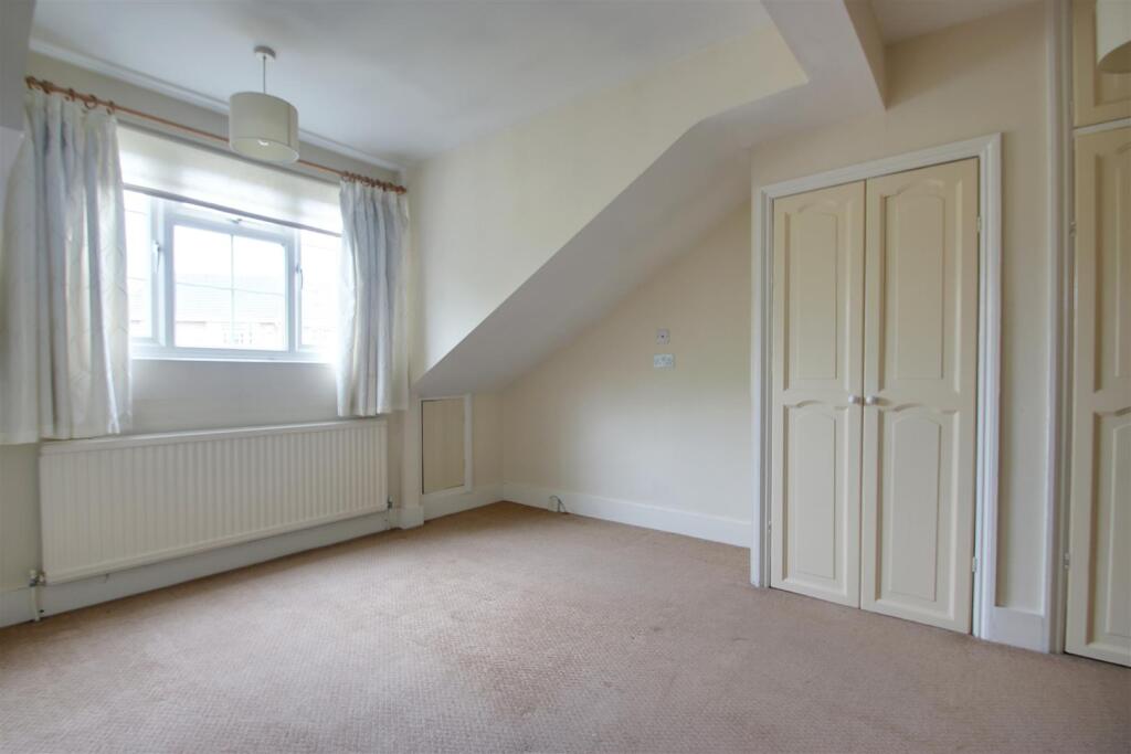 Bedroom 3.jpg