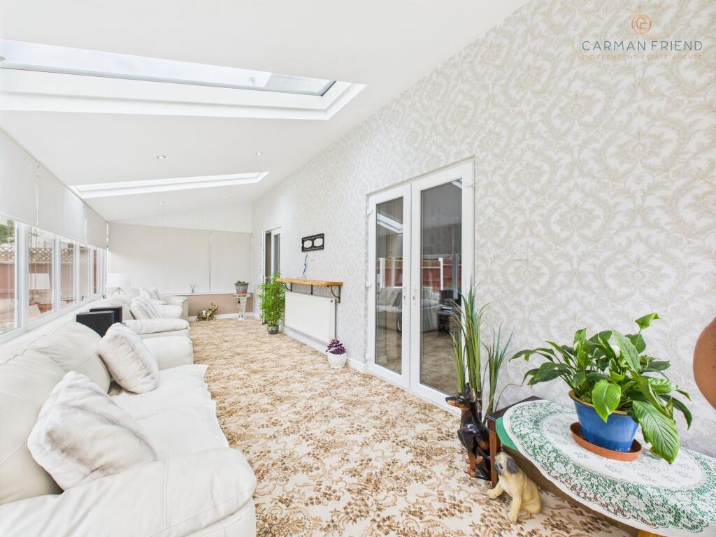 Sitting Room/Conservatory