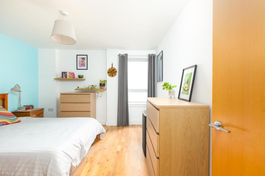 63 st peters court_dec-8.jpg