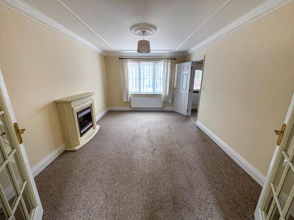 tlc_caf611f1-bc1c-43ac-9186-863607a0a3cd_e6ee400.j