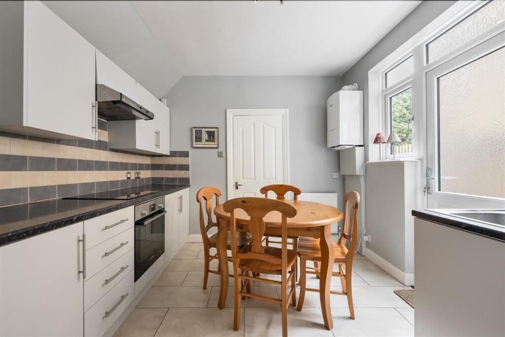 Carr Road E17