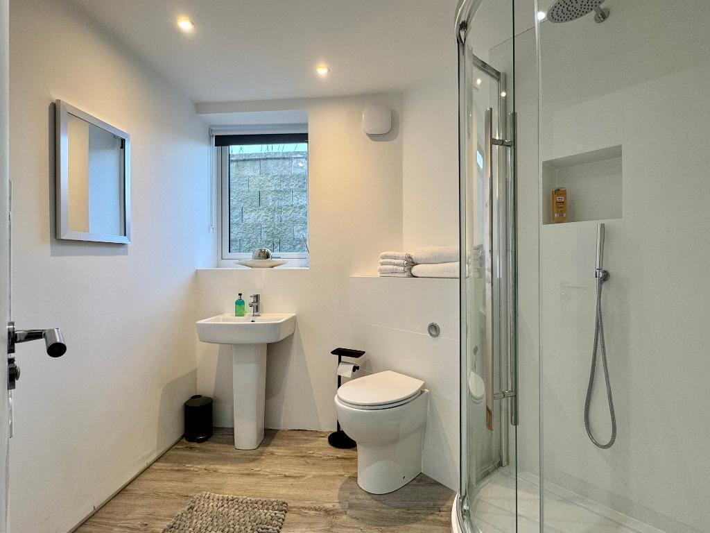 Family shower room