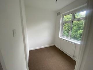 beechfiled bedroom 1.jpg