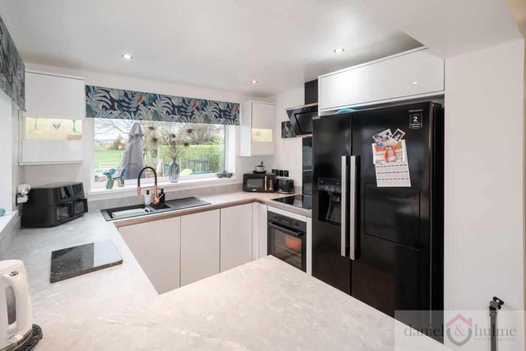 79 High View Road-4