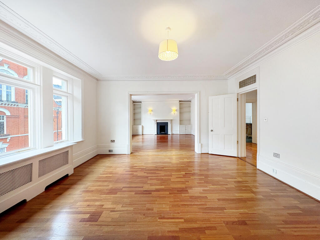 Carlisle Place, London, SW1P