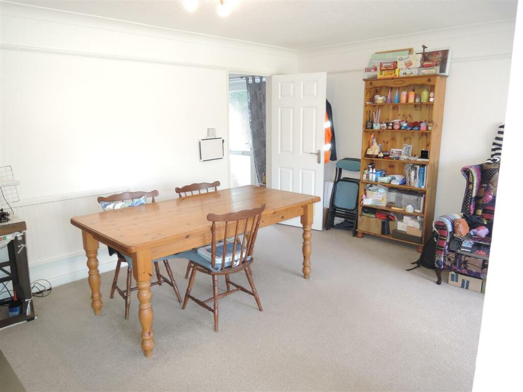 Open Plan Dining Space: