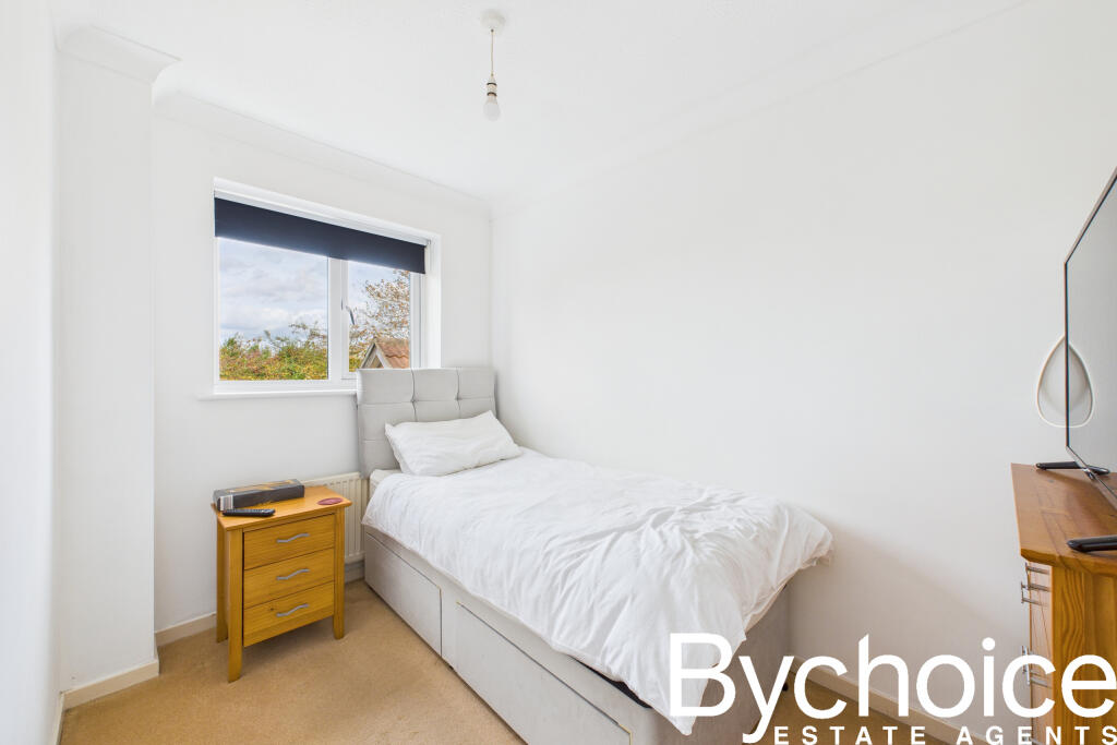 CAM05454G0-PR0069-STILL013