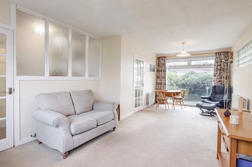 Living Room/Diner