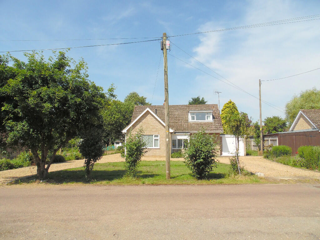 FRONT &amp; DRIVEWAY