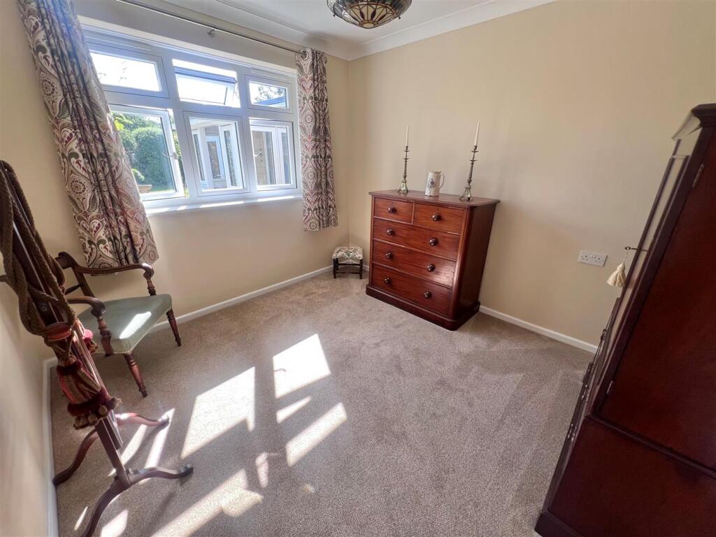 Bedroom 3.jpg
