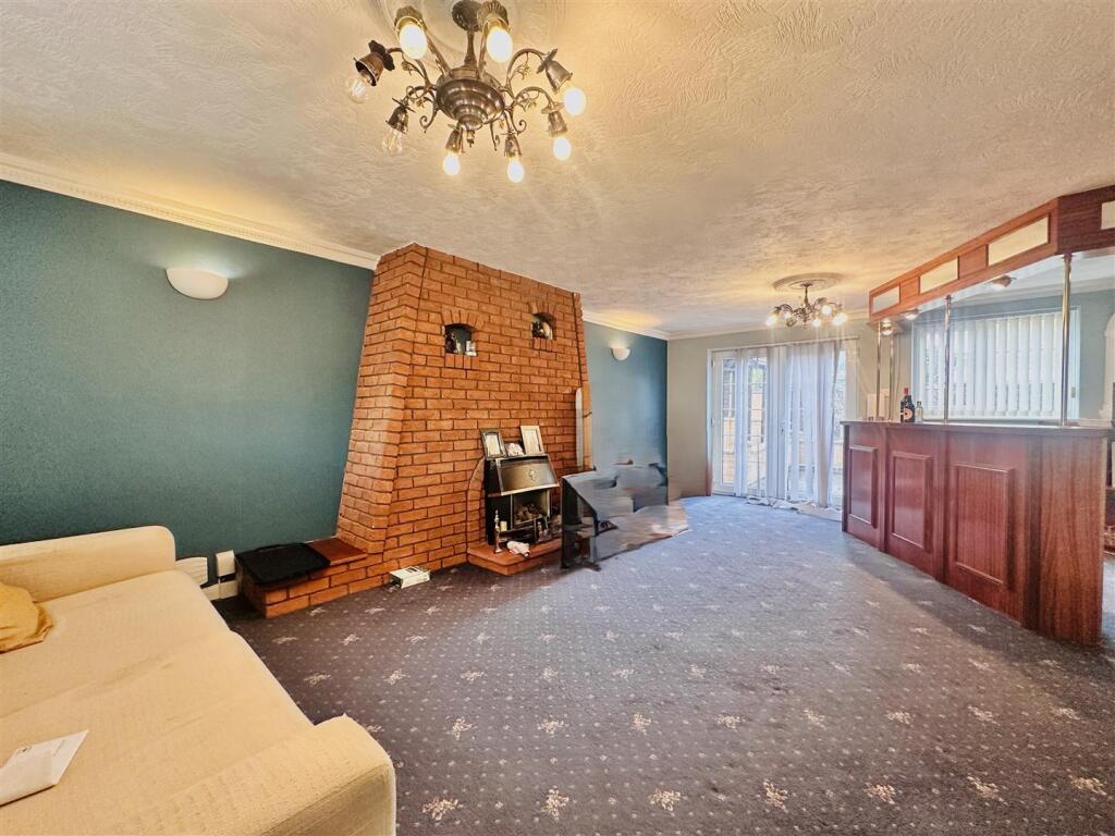 SECOND RECEPTION ROOM/BAR