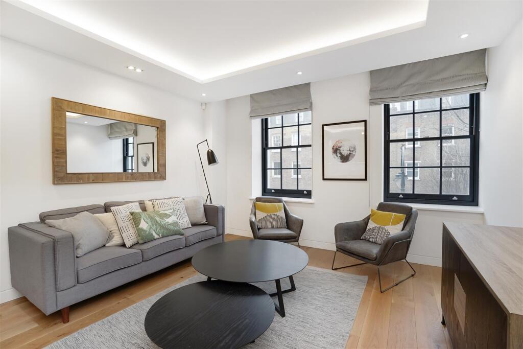 Charlotte Mews - Bruton Property