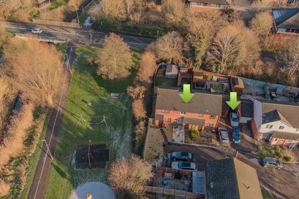 Ewemove Taunton Witham Close (13)