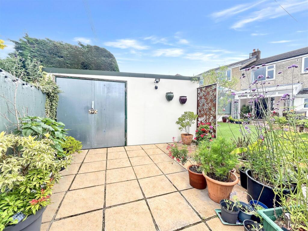 Outbuilding