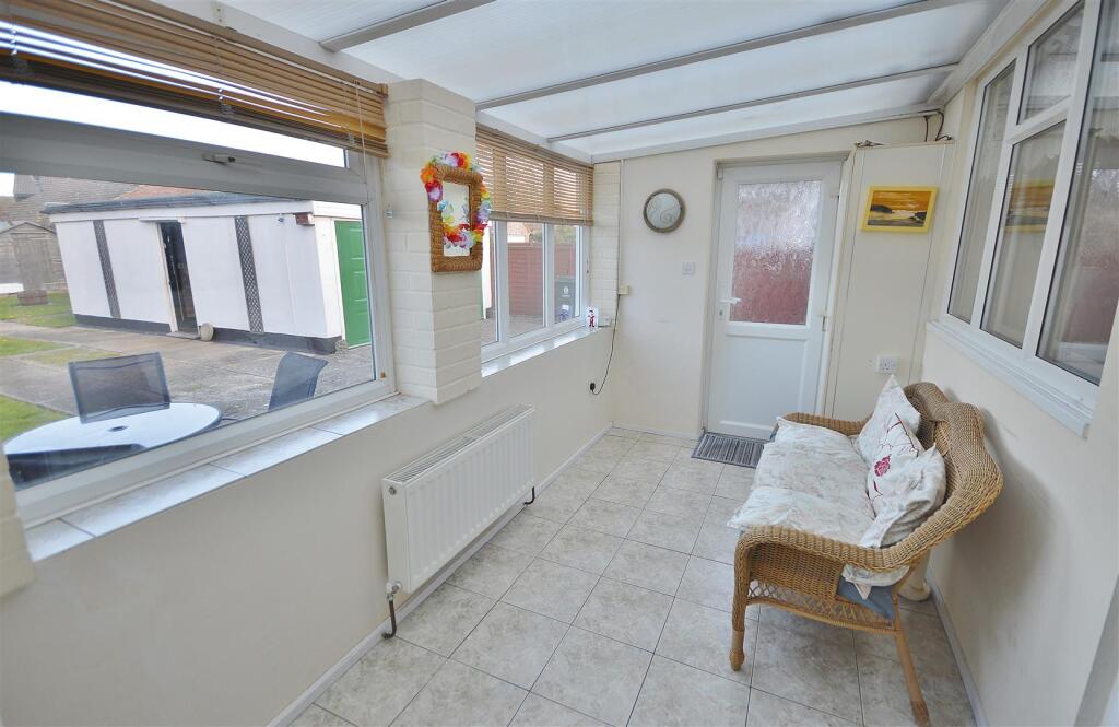 SUN ROOM