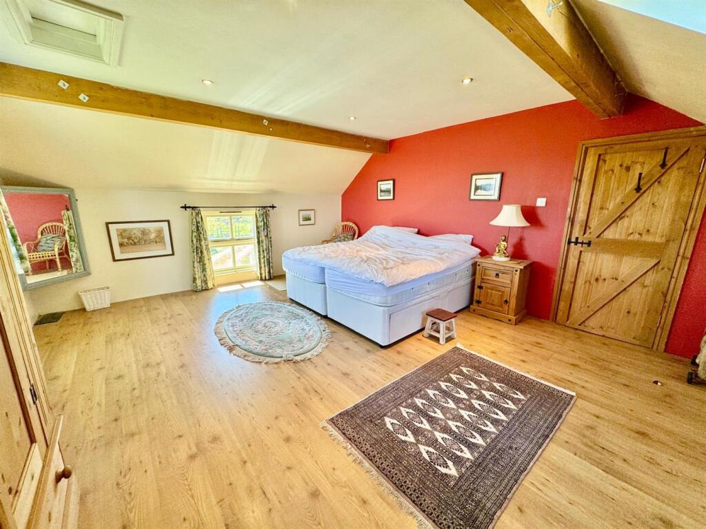 PHOTO-2025-05-28-06-48-40 (17).jpg