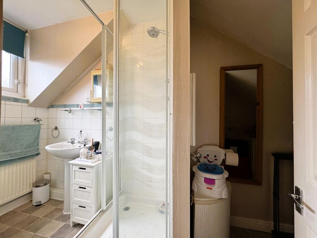 1st Floor Shower Room