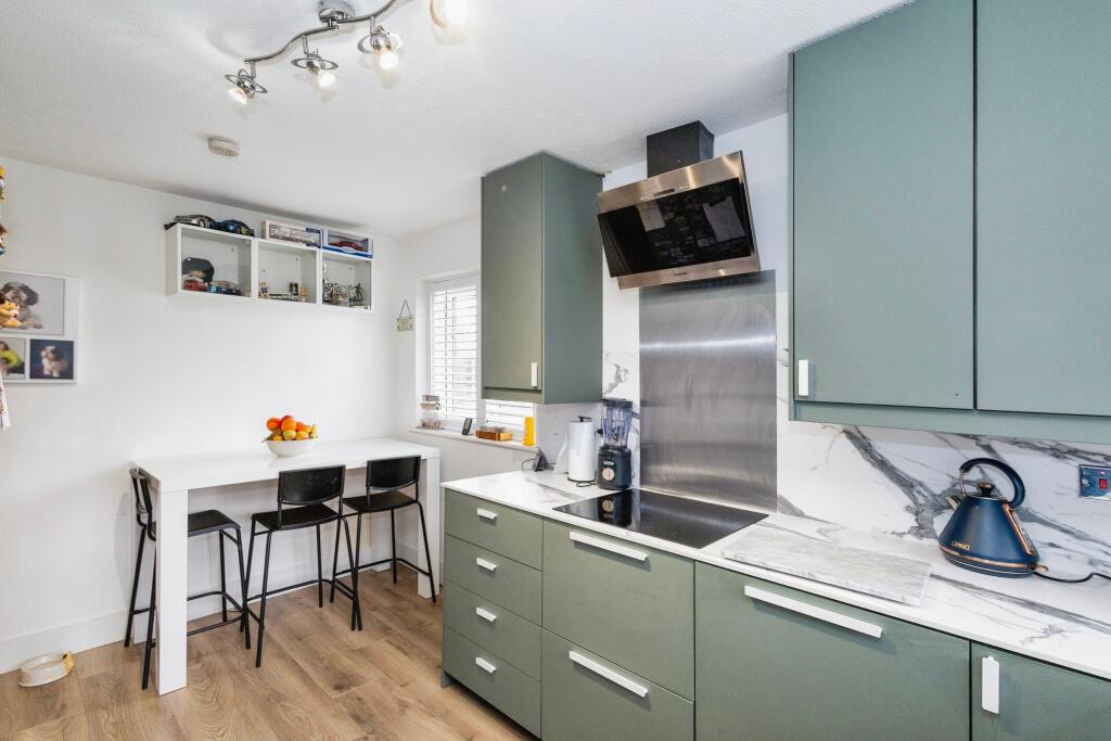 Kitchen/Breakfast