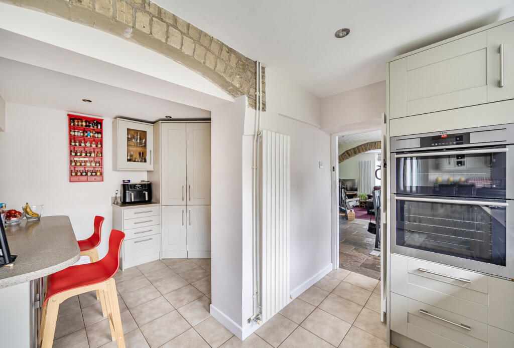 1361359-18-68dab3...