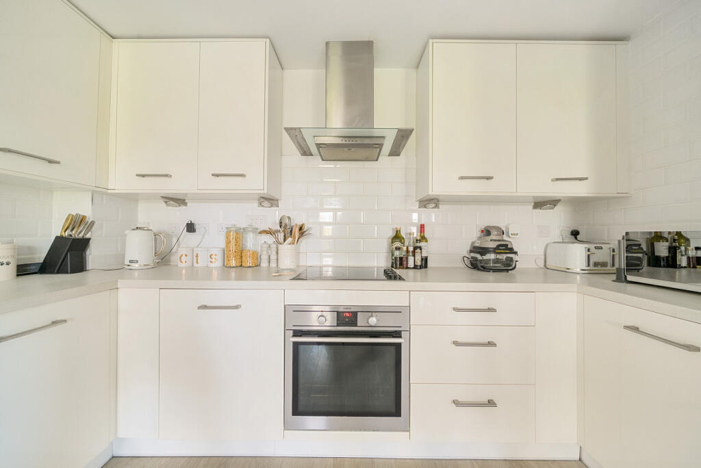 1345273-8-68b09b0...