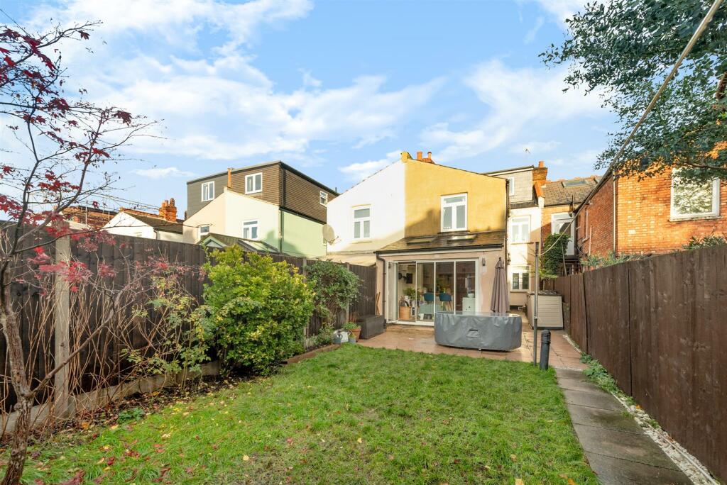 West Facing Rear Garden
