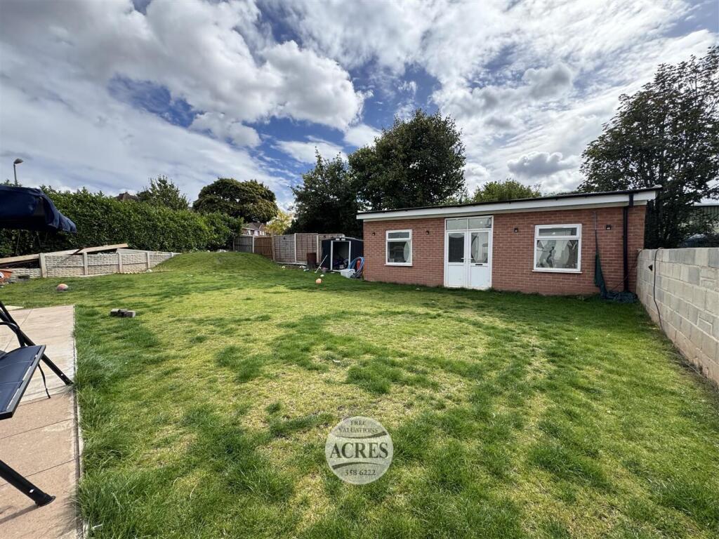 IMG_1584 (Large).jpg