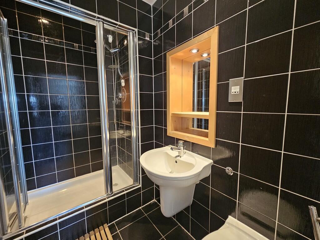 Ensuite