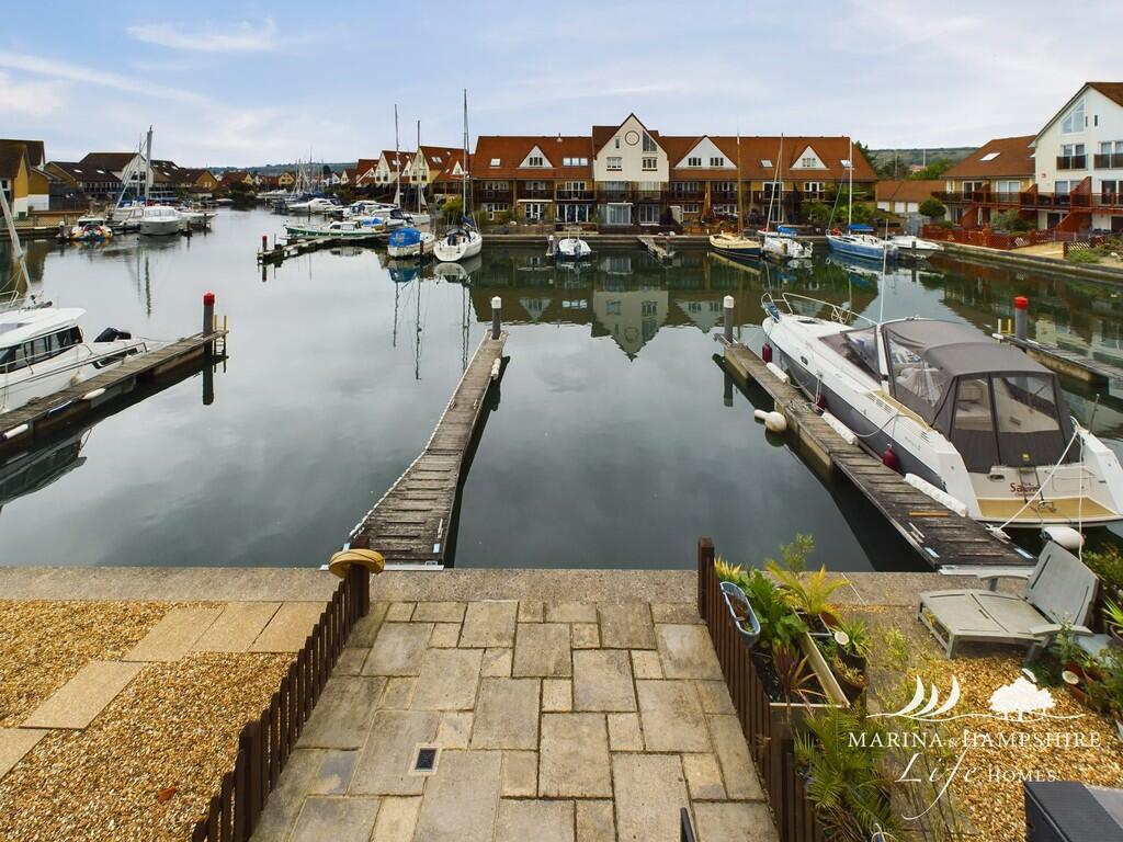 CAM03691G0-PR0018...