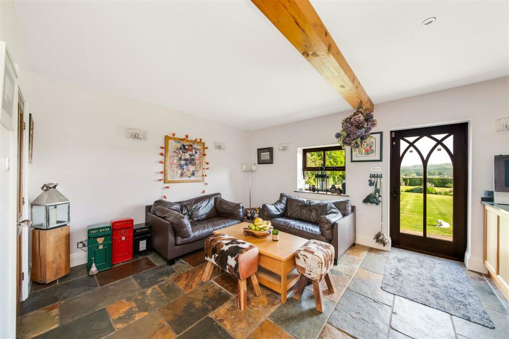 dining living kitchen 3.jpg