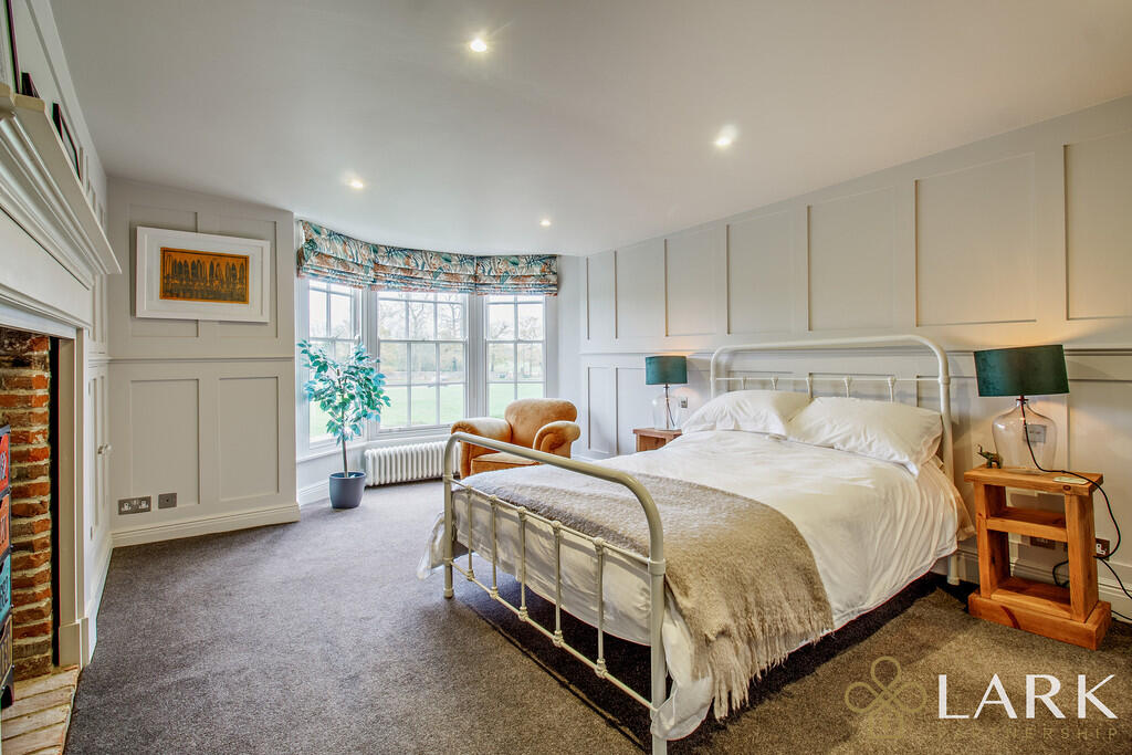 8669044-interiorW...