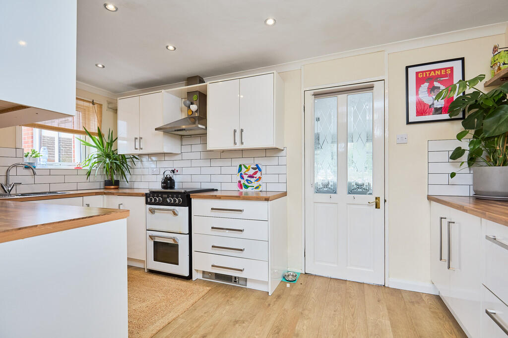 Edward Knight 202...