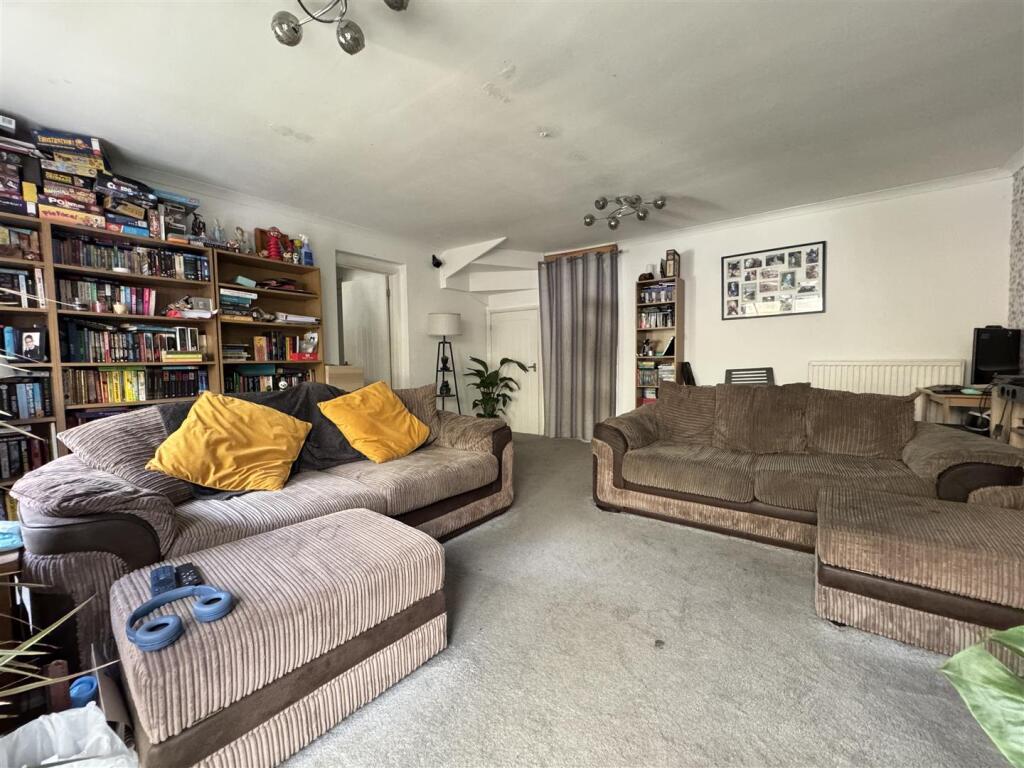 Photo 24-09-2025, 16 40 10.jpg