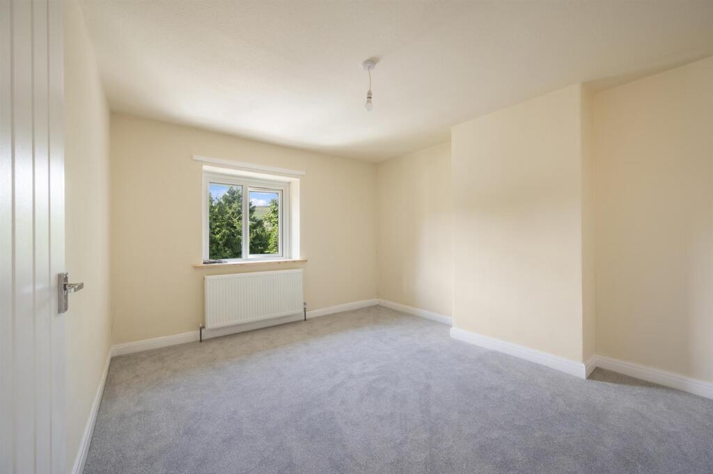 Saxton Mee 5 How Lane -0003.jpg