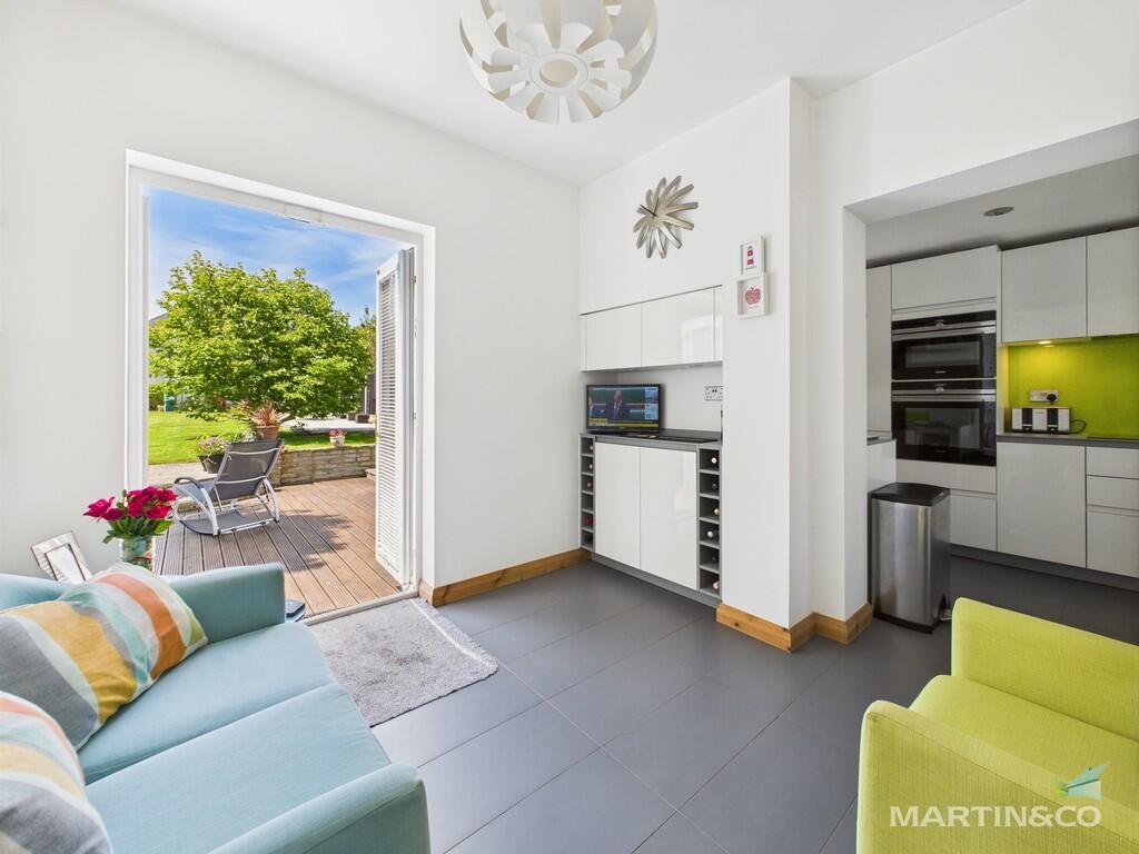 CAM03111G0-PR0336...