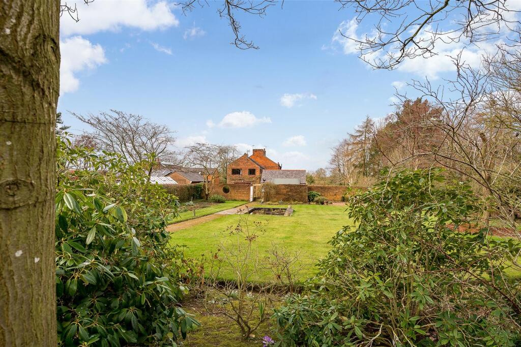 Rear garden