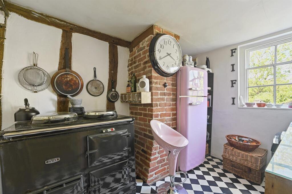 OL-Savills(CF)-7MarketHill-7 (1).jpg