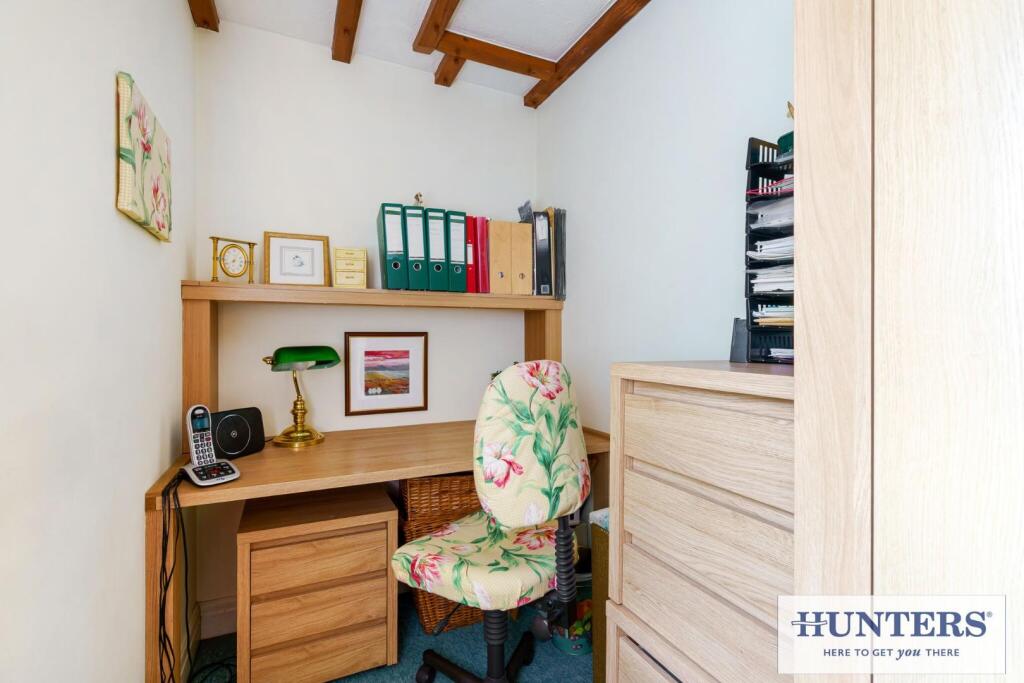 93787_39 Gill Lane Yeadon (18) - Copy_low.jpg