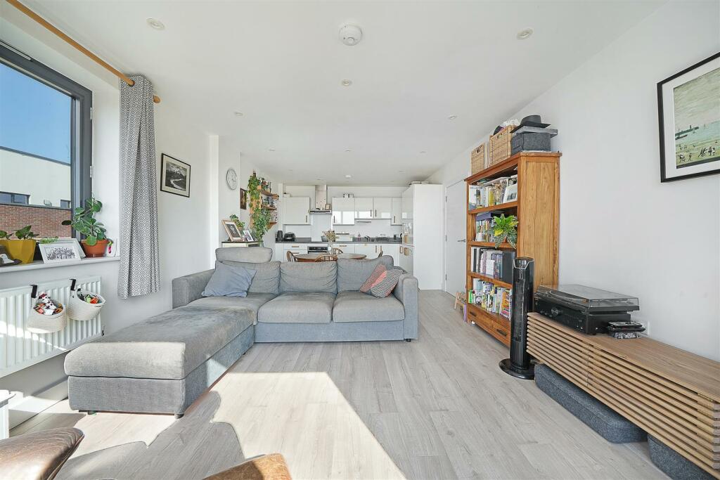 Sutherland Road E17