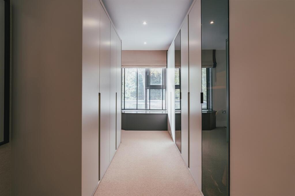 Master Dressing Room