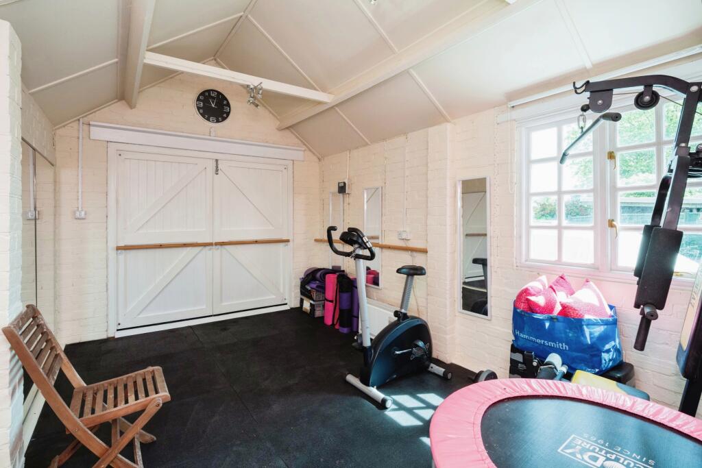 Garage/Home Gym