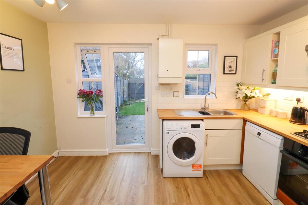 Kitchen/Breakfast Room