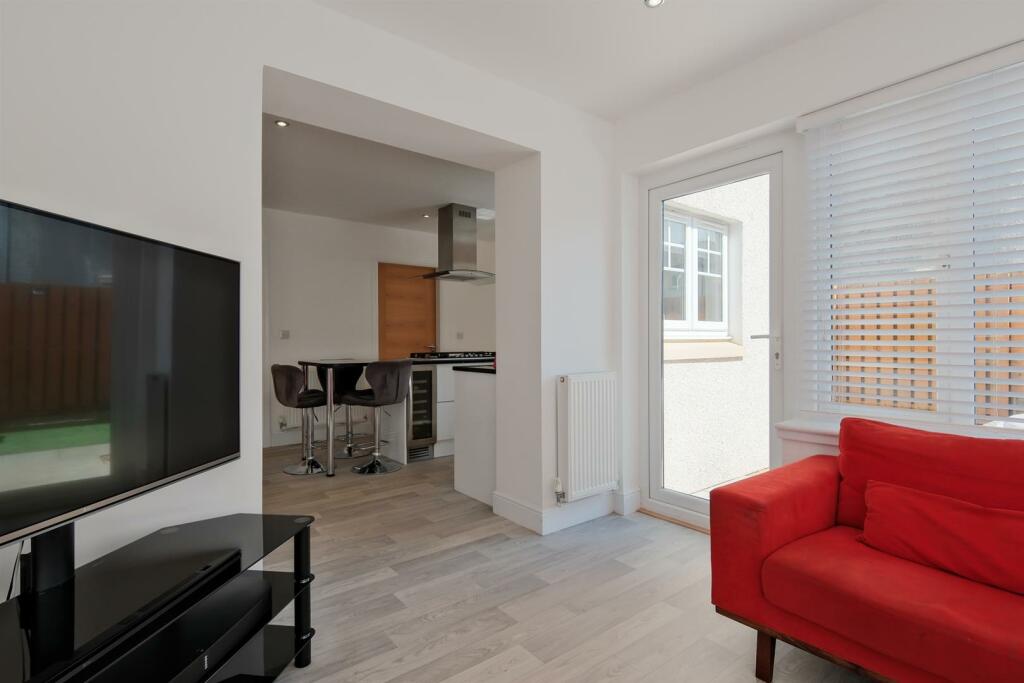 056-5 Curriefield View, Cleland ML1 5GQ.jpg