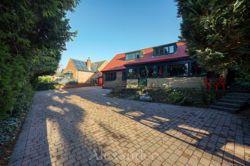 14 Highfield End-06.jpg